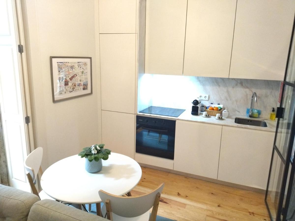 Santa Catarina Patio Apartment - With Washer Machine 波尔图 外观 照片