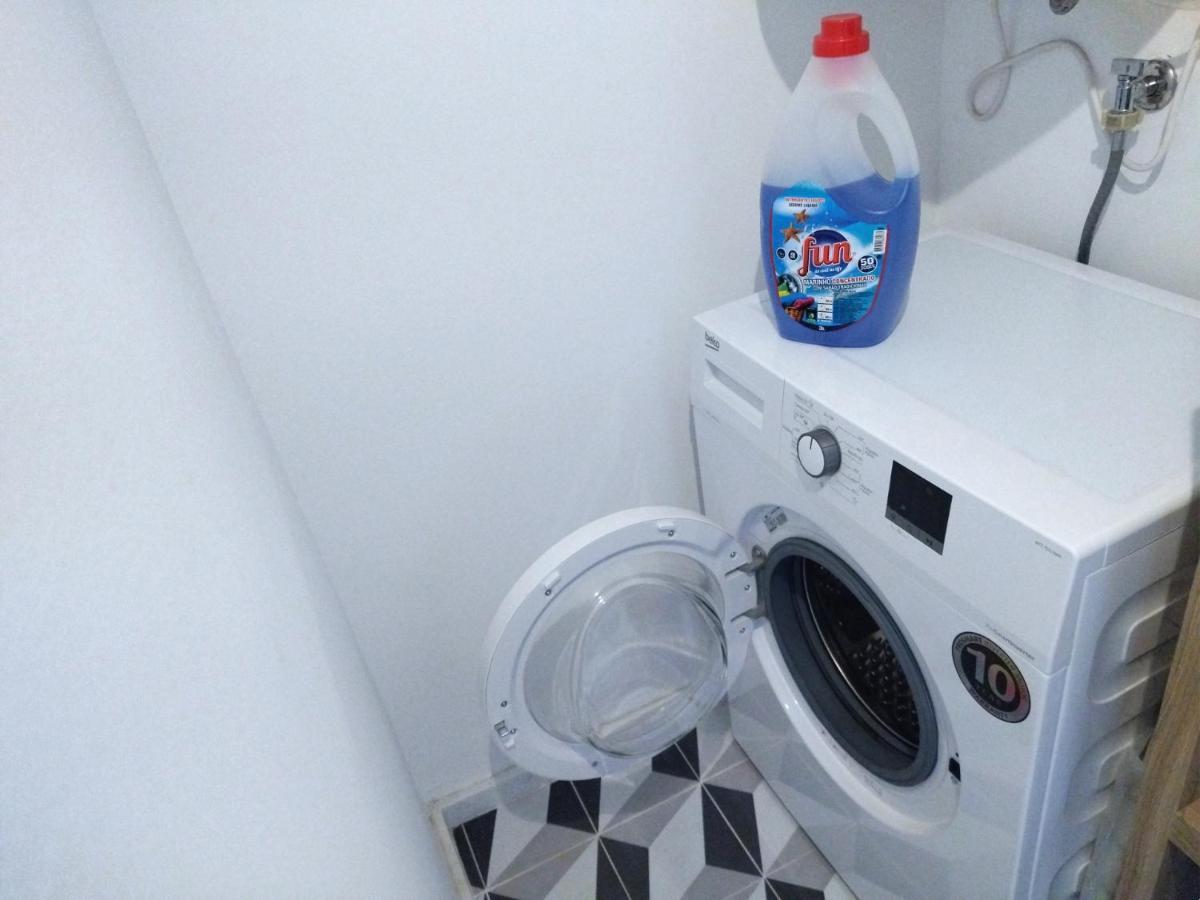Santa Catarina Patio Apartment - With Washer Machine 波尔图 外观 照片