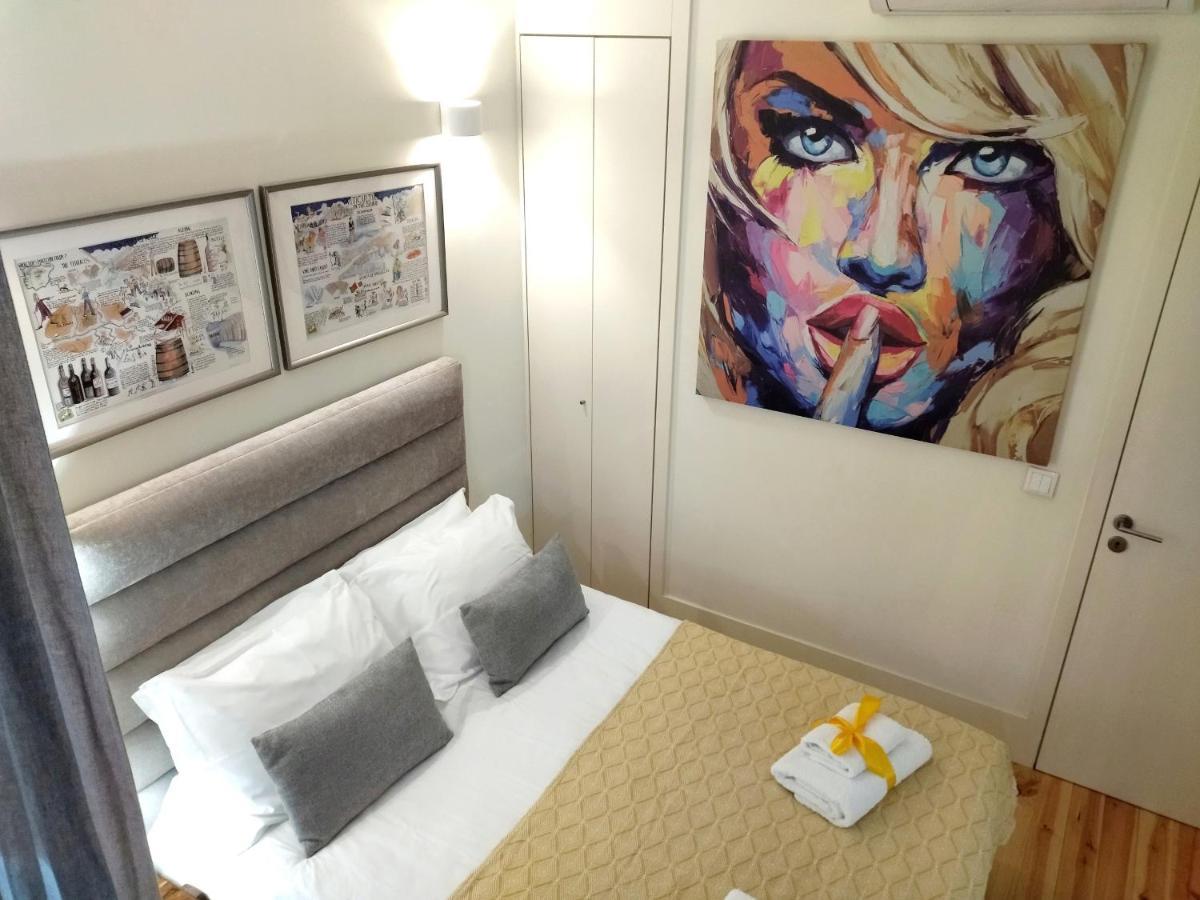 Santa Catarina Patio Apartment - With Washer Machine 波尔图 外观 照片